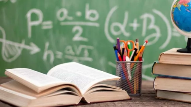 Los locales comerciales volvieron a abrir, se reanudó el trabajo presencial en varias oficinas del Estado, el transporte público incrementó frecuencias… ¿Y la educación?