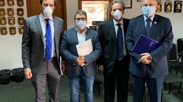 Y luego de la pandemia 4.000 noches para descansar (Solanas y su gesto de reconocer a los que cuidan)