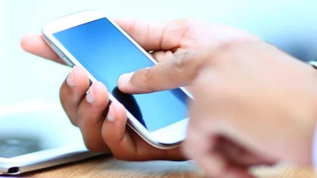 Conectados para poder regresar (roaming gratuito a uruguayos en el exterior)