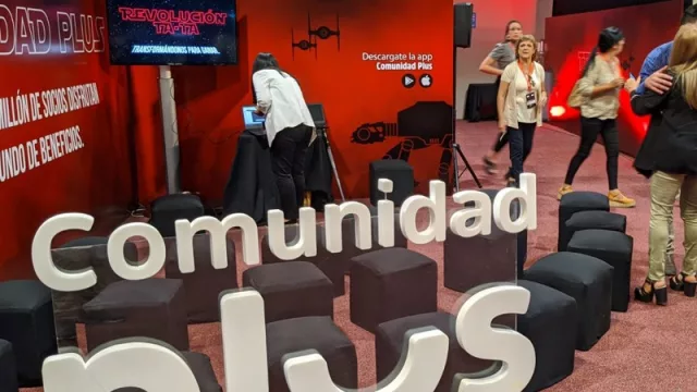 Ta-Ta recoge el guante y afirma que “baja el costo de vida” de Uruguay 