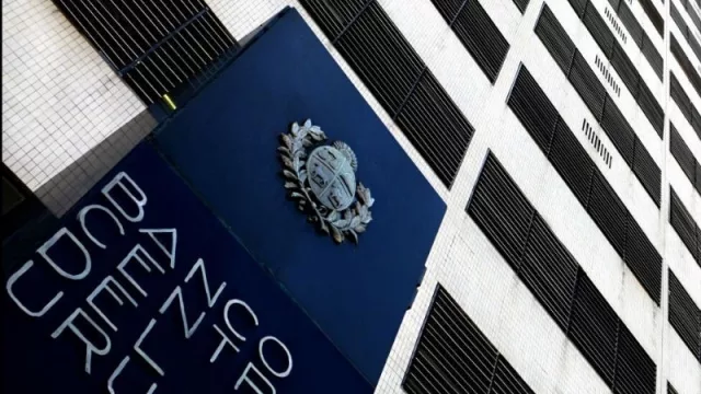 Buen rendimiento de los bonos en dólares de UY en 2019 (Lacalle Pou necesita un 2020 con crecimiento de PBI) 