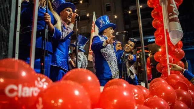   Claro que hay promoción de verano con la revista House 