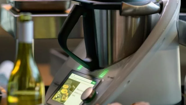  Llegó a Uruguay Thermomix, el robot inteligente de la cocina (y a US$ 2.000)