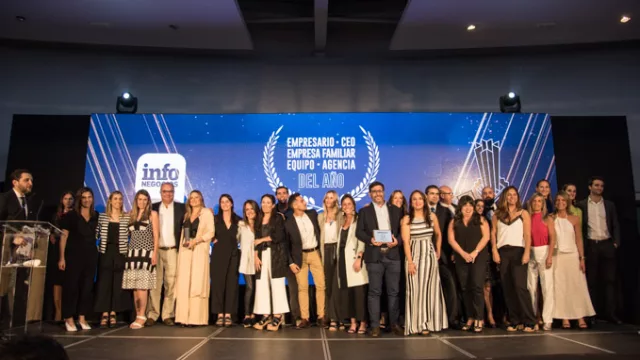 Integrantes de los equipos del año.