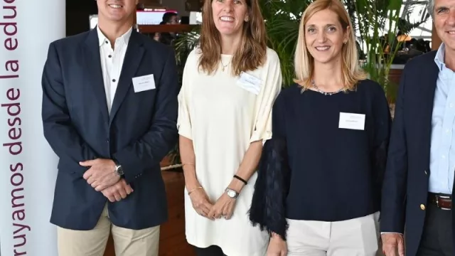 Cimientos Uruguay reconoció a socios que apoyan su labor