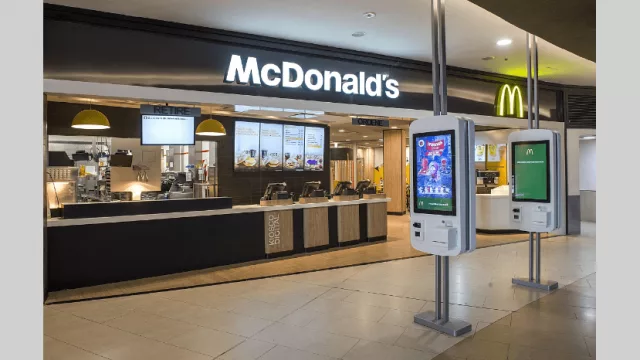 Cómo se prepara McDonald´s para ganarle a la robotización