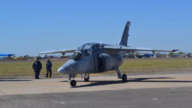 La Fuerza Aérea Argentina recibió el tercer avión Pampa III de FAdeA