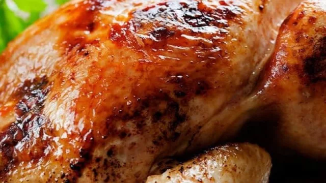 El consumo de pollo cae de 24 a 20 kg por año