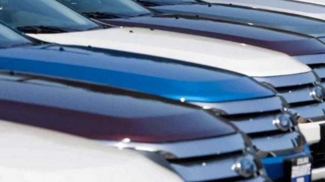 Cae fuerte la venta de autos 0km (gracias dólar...)