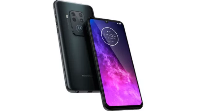 Motorola ya vende en Argentina su nuevo alta gama de 4 cámaras