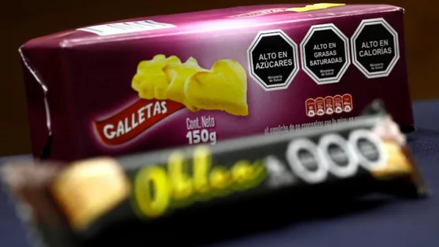 Instituciones de salud solicitan que se obligue a la industria de la alimentación al etiquetado frontal