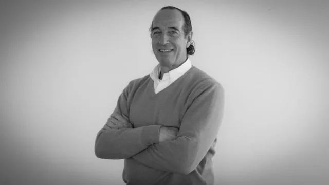 Exec, con su director Gonzalo Cassarino