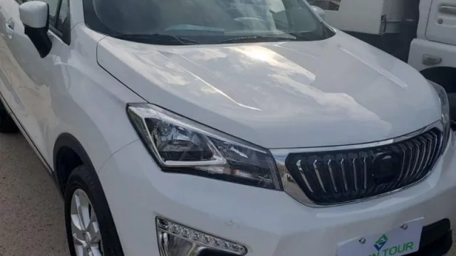 Mirtrans incorporó a su línea de vehículos amigables con el medioambiente, autos eléctricos (los precios oscilan entre US$ 23.000 a US$ 35.000)