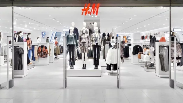 H&M carga municiones y tiene en la mira abrir su tercer local el centro de la ciudad