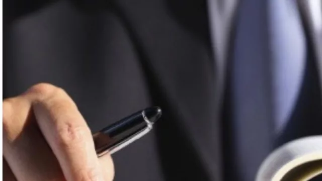 InfoNegocios edita el libro de las mil caras (esta vez con una versión de lujo)