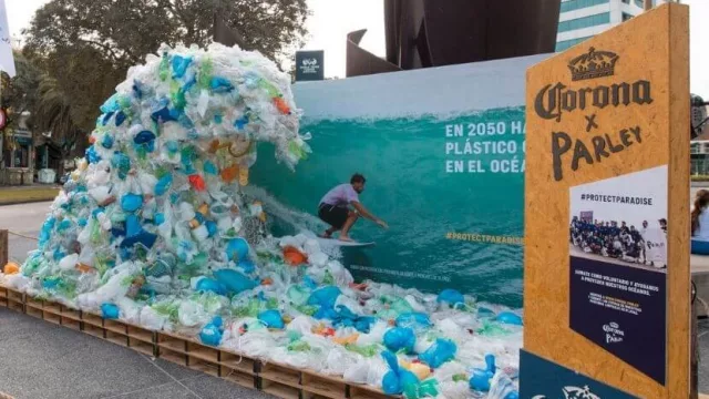 Corona y Parley se unieron para evitar la contaminación plástica