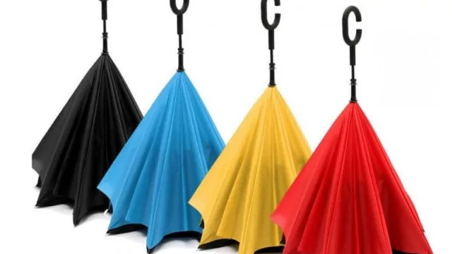 Podés sumarte a la moda de los paraguas inversos por $ 599