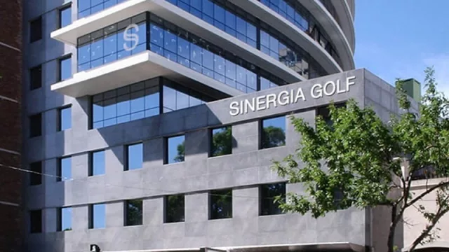 Sinergia Golf inaugurará su primer edificio en agosto de este año (y ya tiene 5 empresas confirmadas) 