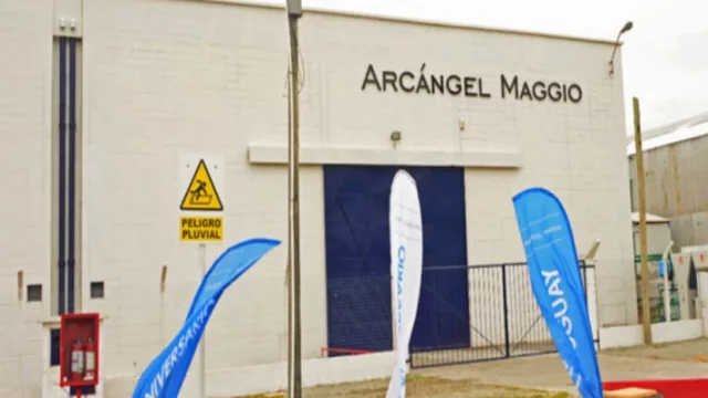  Nueva industria gráfica en Colonia (Zona Franca)