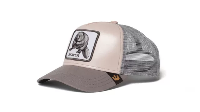 Los gorros de US$ 50 que se venden como pan caliente (un solo local 15 por día)