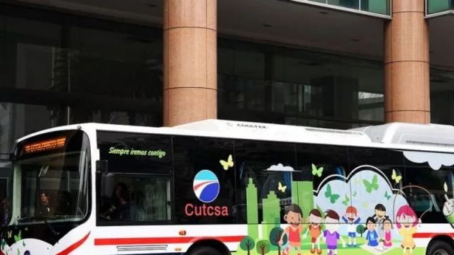 Un ómnibus eléctrico en UY cuesta casi como una Ferrari