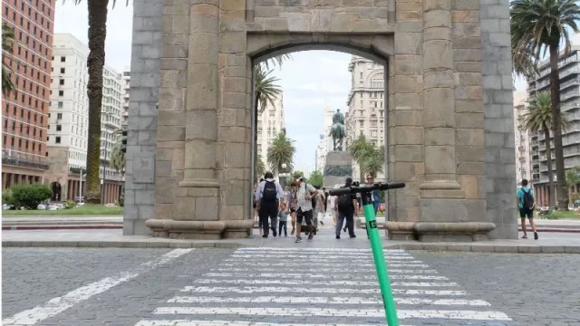Estamos todos: ahora llegaron los monopatines Grin a las calles de Montevideo