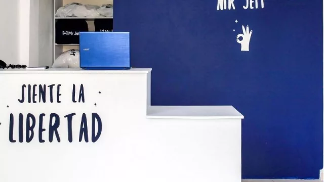 Olvidate de lavar y planchar, Mr Jeff llega a Uruguay 