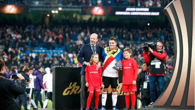 Después del papelón organizativo… ¿se bajan Santander y Toyota del auspicio?