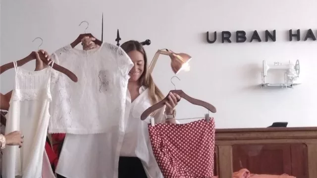 Urban Haus encontró su nicho en UY con ropa personalizada (crean hasta 80 etiquetas por temporada)