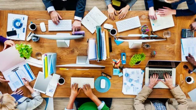 Sinergia abrió su espacio de coworking (de 1.500 metros) y piensa “exportar” el modelo