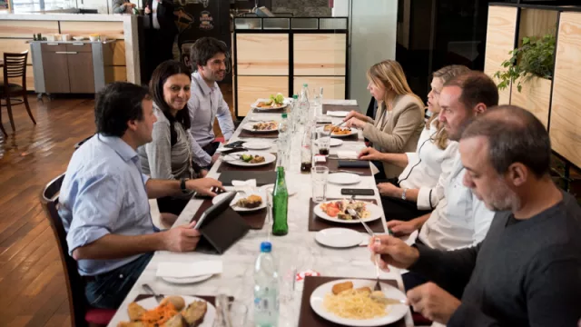 Mirá quiénes participaron en otra edición de “Te Invito a Comer”