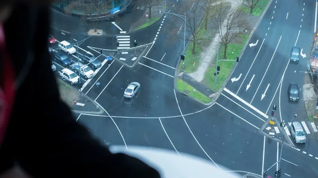 Aumento en costo de importación de automóviles por tasa consular