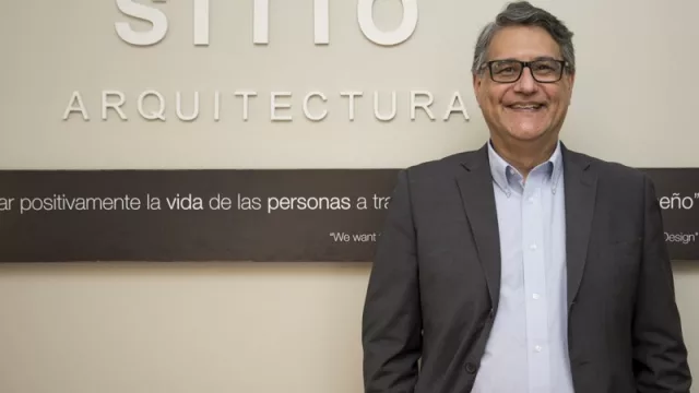 Guillermo Vázquez, Gerente General de Suat