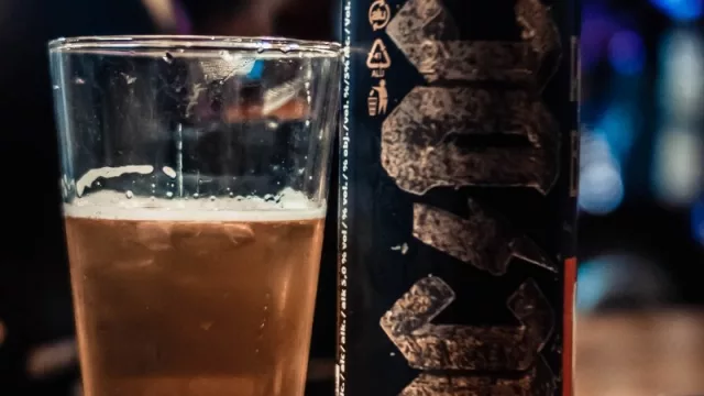 La cerveza rockera hace pogo y apunta a llegar a 35 pubs (de la mano de Lenasa)