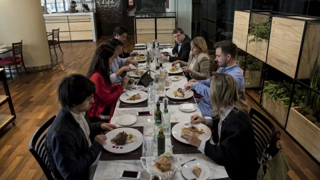 Mirá quiénes participaron en otra edición de “Te Invito a Comer”