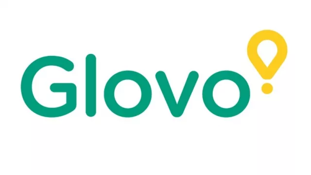 El combo McGlovo y el pez Glovo de Fabric llegan a tu casa en bici