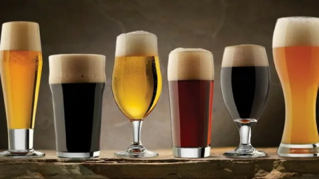 Hay cada vez más restaurantes que ofrecen cerveza artesanal