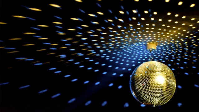 La Noche de la Nostalgia cumple 40 años y los celebra en el LATU