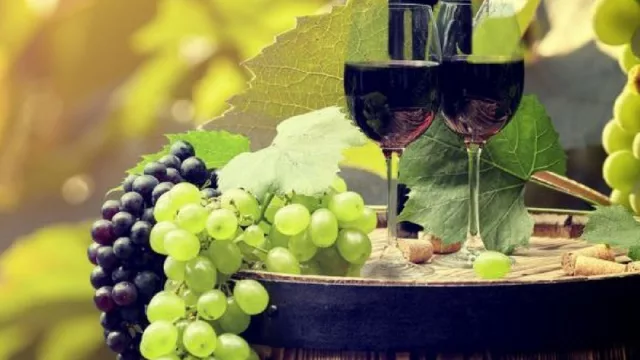 El racimo familiar cada vez más profesional (Bouza se agranda)