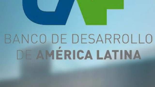 Se proyecta un tráfico aeroportuario de 3,9 millones de pasajeros para Uy en 2040