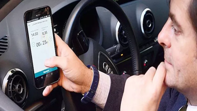 ¡Si nos organizamos, estacionamos todos! (llega AparqaT la app colaborativa)