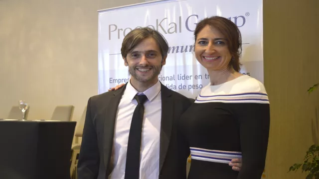 El Dr. Sergio Pose junto a la Dra. Ana Bellón.