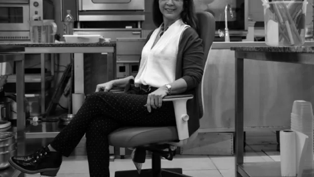 Colegio Gato Dumas, con su directora, Giselle Bizzozero