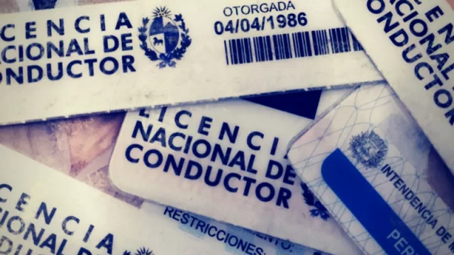 Los requisitos y costos para sacar la libreta de conducir son diferentes según el departamento