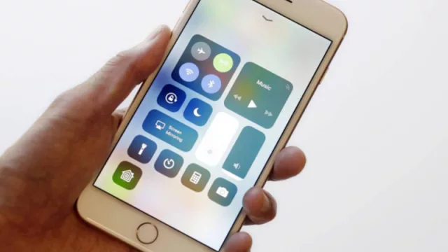 Pantallas curvadas y gestos sin contacto: el futuro del iPhone
