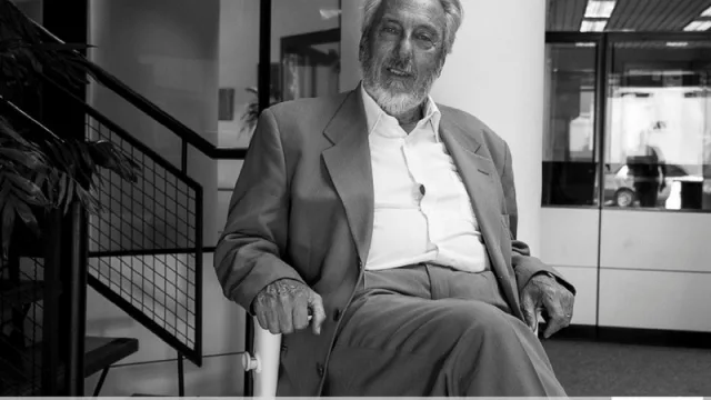 Arnaldo C. Castro, con su presidente, Arnaldo Castro