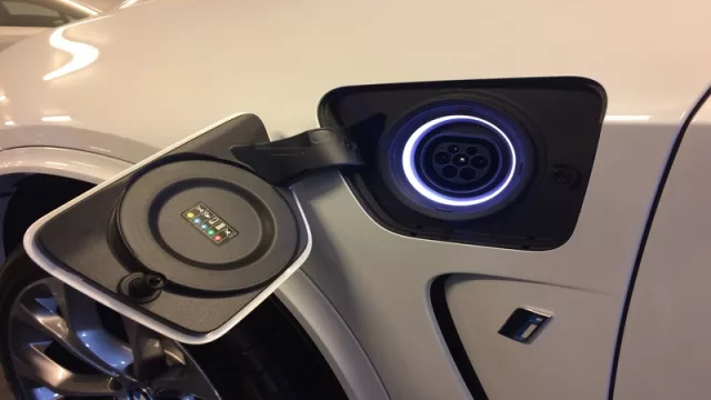 Sobre los nuevos vehículos de BMW, los lectores nos dicen...