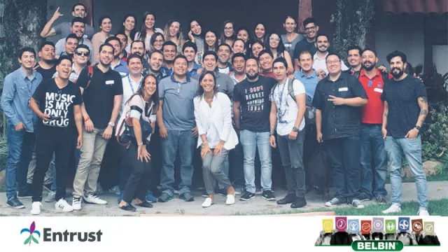 Entrust cruzó fronteras: fue a trabajar a Bolivia para la multinacional Tigo