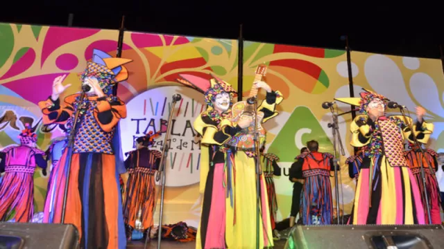 Ta-Ta es un carnaval: noche de tablado para sus trabajadores