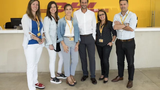 Comenzó “Un día en…”, la nueva sección de InfoNegocios: DHL y PedidosYa fueron los primeros